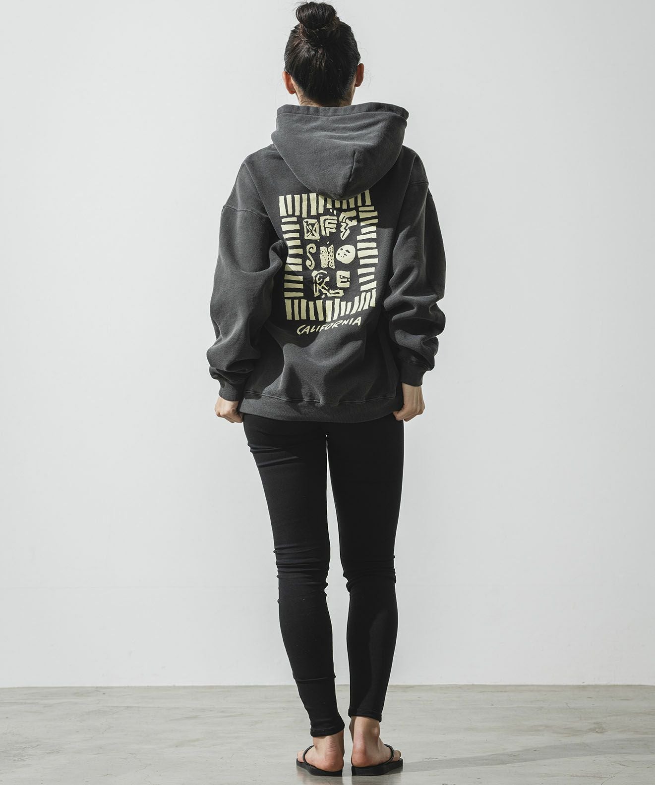 CLASSIC 90's GRAPHIC HOODIE | OFFSHORE